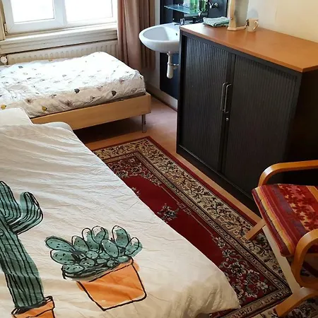 Peterson's Rooms&rentals